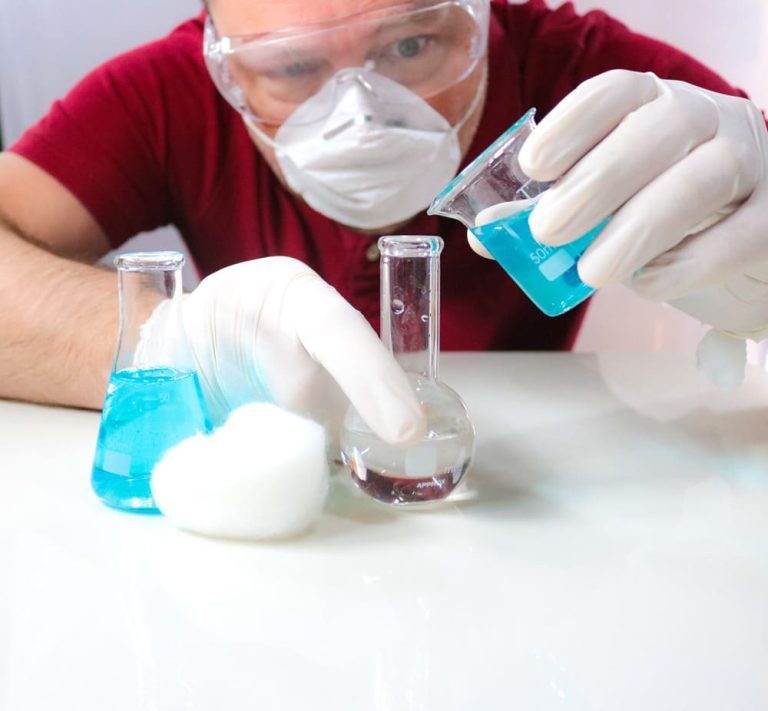 Osoba20przeprowadzajC485ca20jakiC59B20proces20chemiczny Czym cechuje się kawa bezkofeinowa?