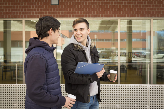 Imbir: co trzeba o nim wiedzieć? 3 Student rozmawia ze swoim wykładowcą o imbirze.