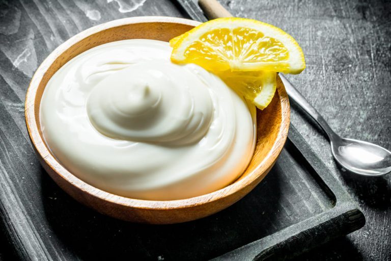 jogurt grecki w cateringu dietetycznym Jogurt grecki w cateringu dietetycznym FitApetit - wartości odżywcze i zastosowanie