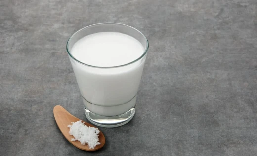 Kefir to produkt niskokaloryczny dobroczynnie wpływający na zdrowie.
