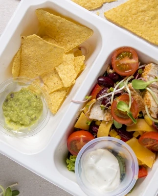 Zamów smaczne posiłki od Cateringu pudełkowego z Warszawy